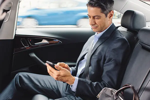 FLL Airports Limo luxury and professionalism for corporate travel